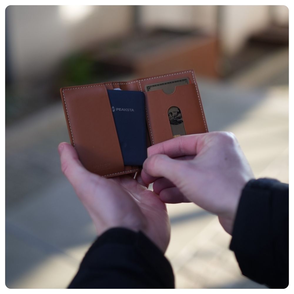 Tracking Card | Apple Find My