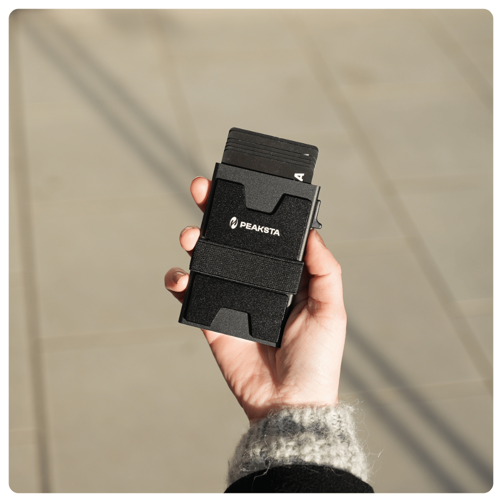 Premium Cardholder
